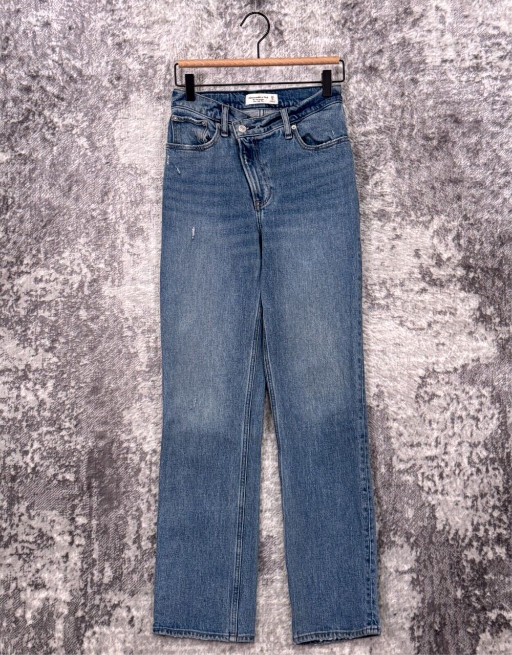 Abercrombie & Fitch Jeans 25 / 0 Womens 90s Straight Cross Button High Rise